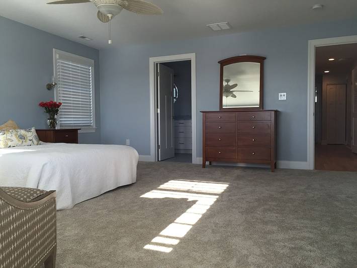 Vacation rental for 16 people, with balcony and yard in Brigantine (NJ)