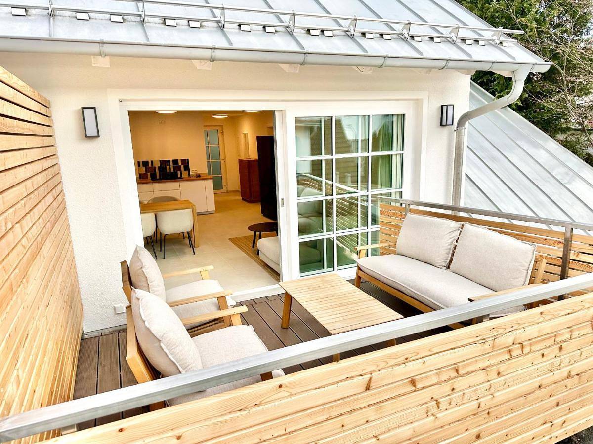 Ganze Wohnung, Two-Bedroom Apartment with Balcony in Breitbrunn am Ammersee, Herrsching