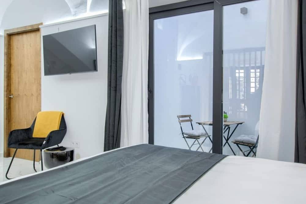 Entire apartment, Andy - Studio with Jacuzzi on the ground floor in Mérida, Badajoz Province