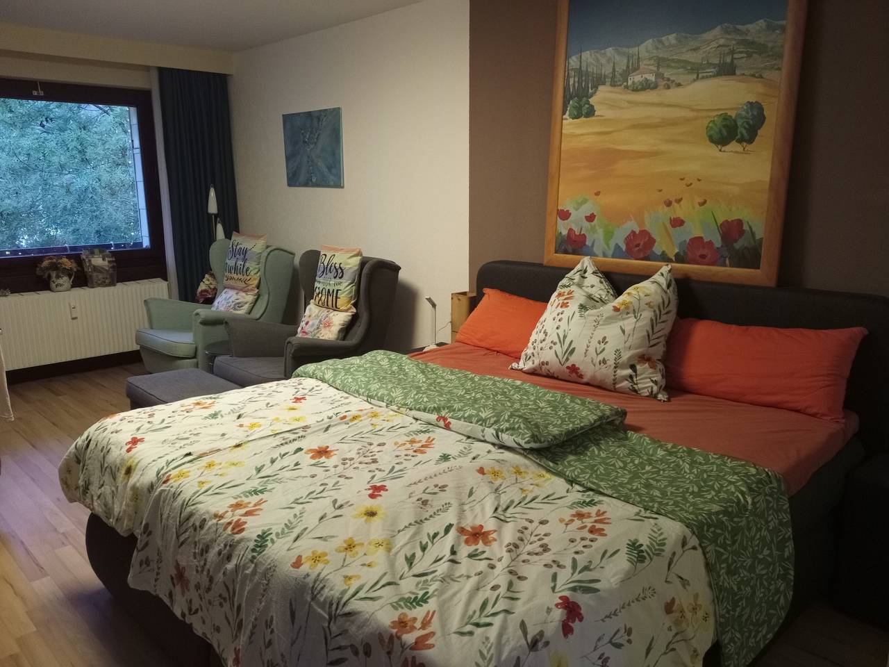 Apartment im Hotel 'Bad Urach' mit Gemeinschaftsterrasse, Garten und WLAN in Bad Urach, Albsteig Etappe 9