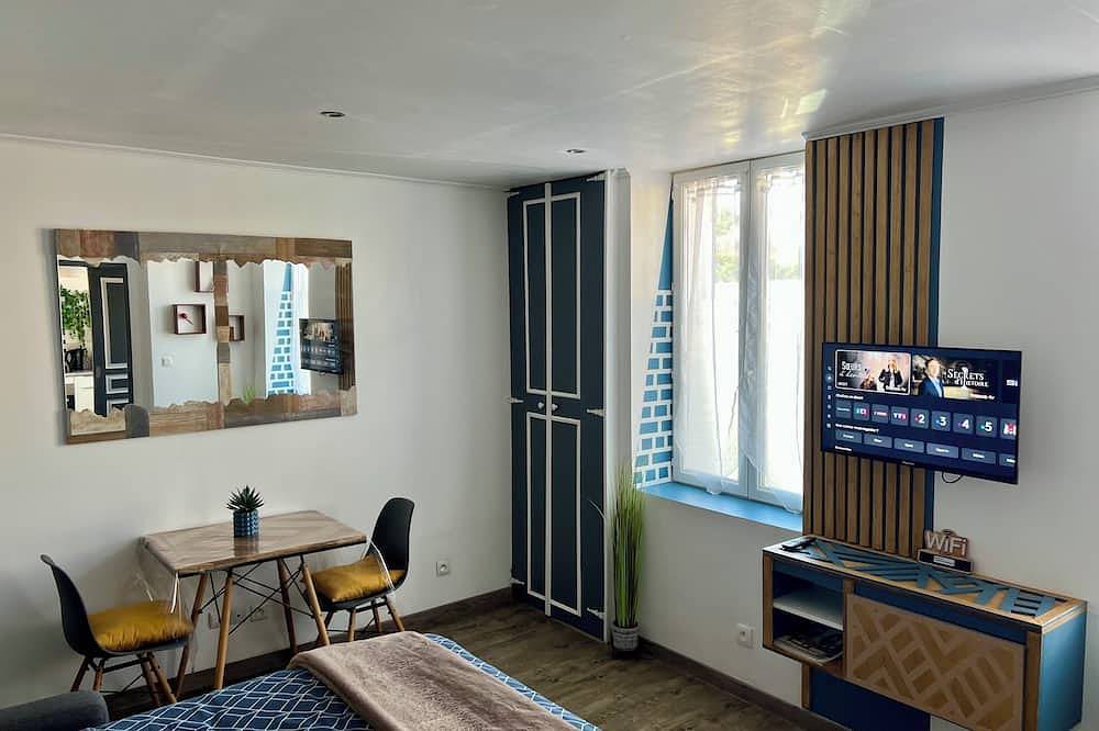 Apartamento entero, Styl'studio in Troissereux, Río Oise