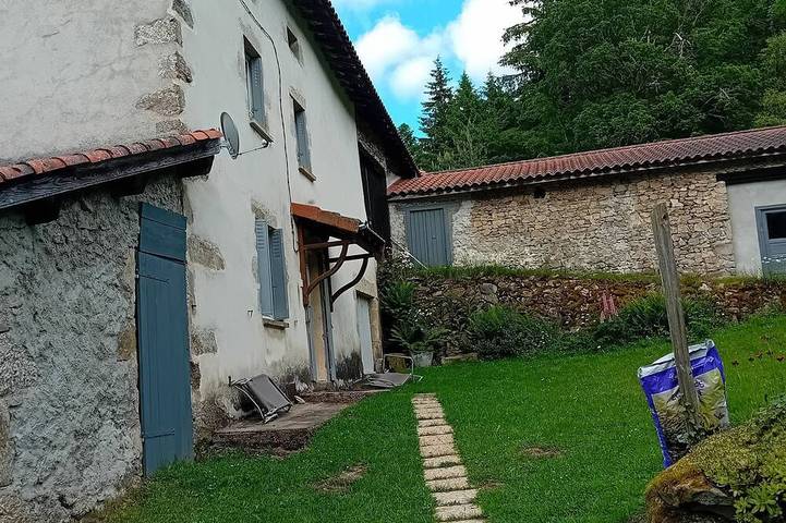 Gîte pour 6 personnes, animaux acceptés dans Connangles