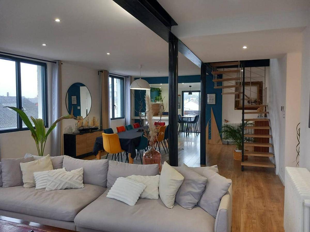 Grande maison familiale 8p, 14 max, pas de fête in Nantes, Région de Nantes