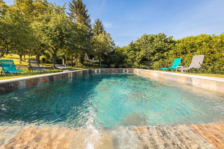 Gîte pour 10 personnes, avec piscine, animaux acceptés à La Bachellerie - 3
