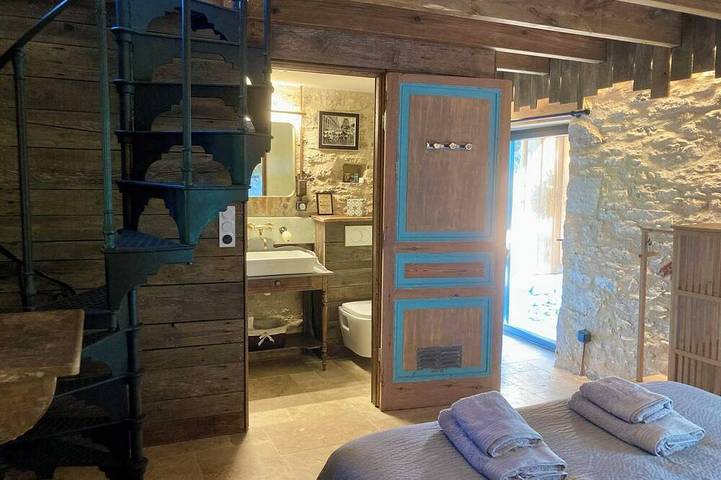 Location de vacances pour 2 personnes à Bouzic - 4