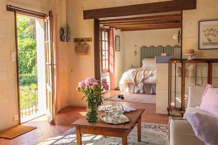 Location de vacances pour 2 personnes, avec jardin à Gennes - 3