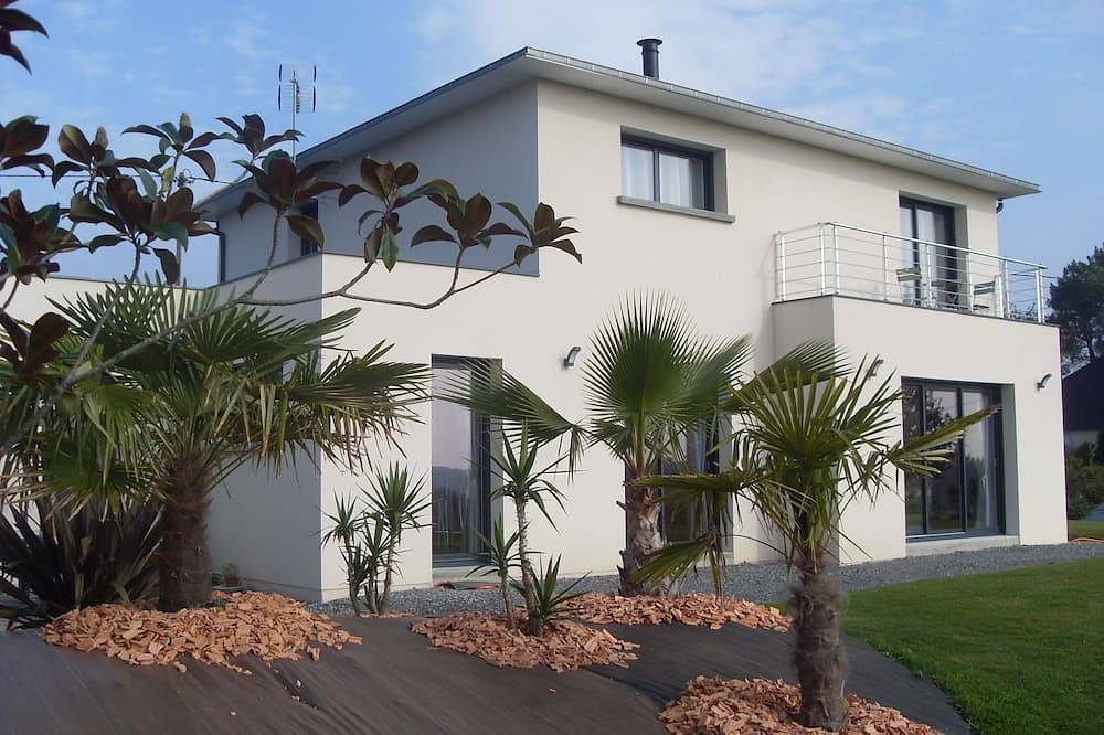 Komfortables Gästezimmer \"les Bruyères\" in der aufgehenden Sonne in Bruc-sur-Aff, Redon und Umgebung