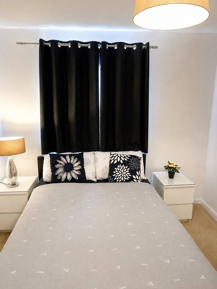 Bed and breakfast for 2 people in England