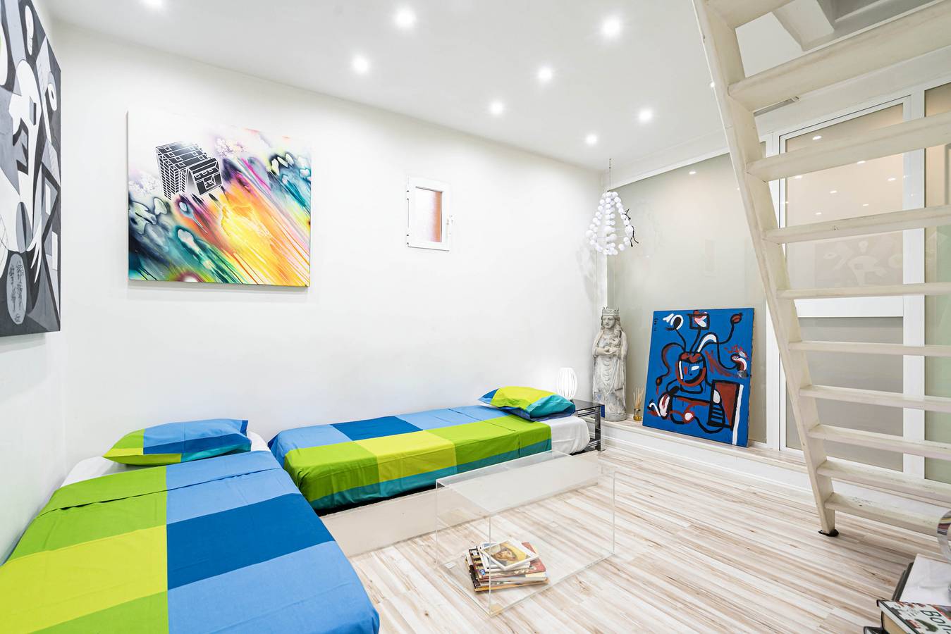 Apartamento entero, M Apartamento Teatro Real-Pza. San Martín in Centro (Madrid), Madrid