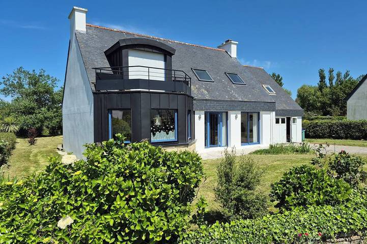 Gîte pour 8 personnes, avec balcon et jardin à Le Conquet