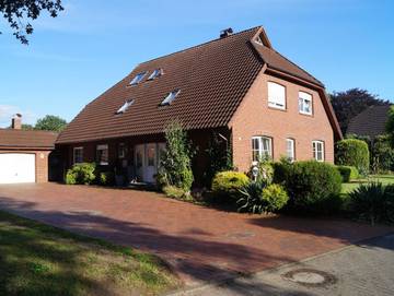 Ferienwohnung für 6 Personen, mit Garten und Terrasse, kinderfreundlich in Leer und Umgebung