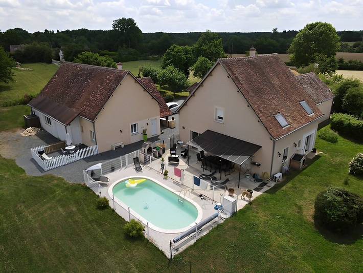 Gîte pour 4 personnes, avec jardin et terrasse ainsi que piscine et jacuzzi, animaux acceptés à Ardentes - 2