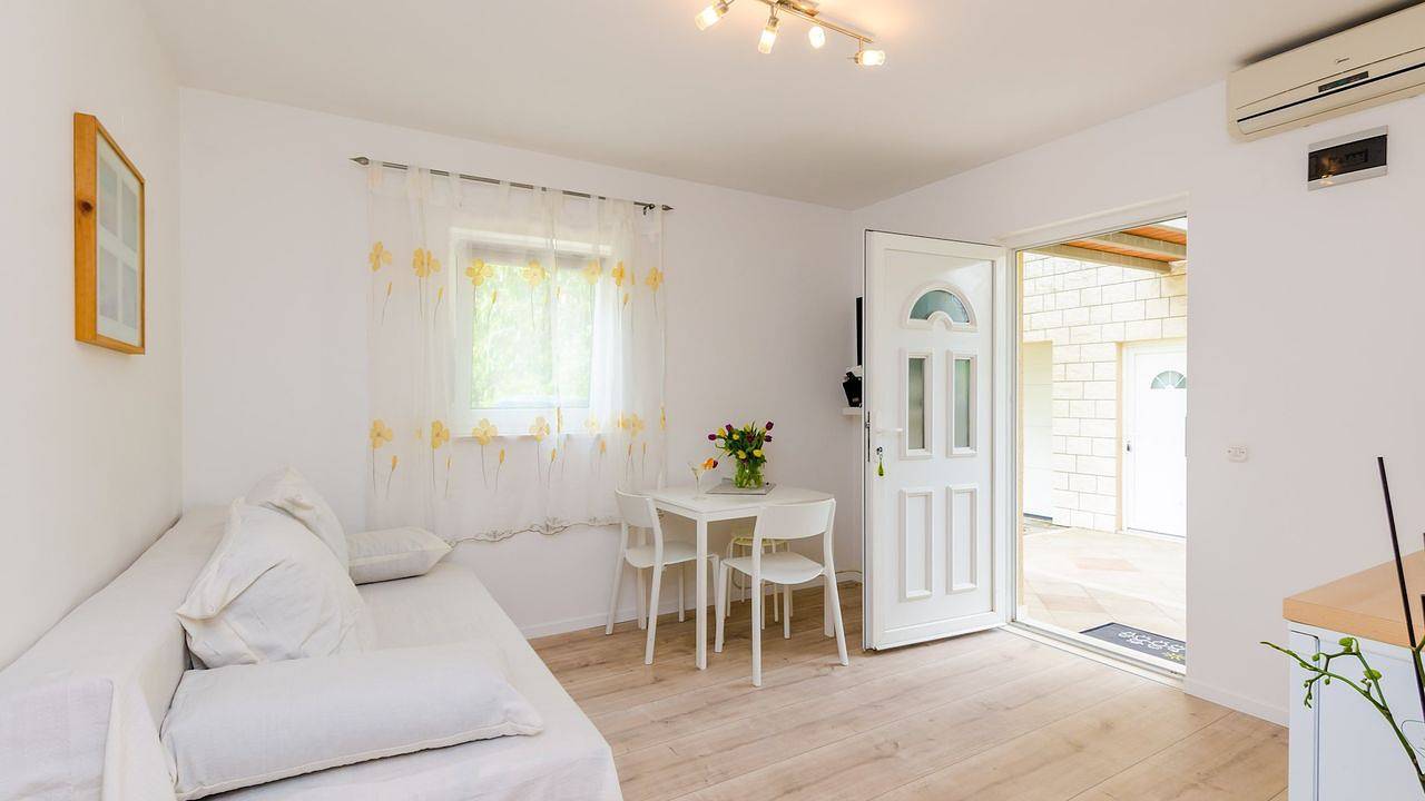 Ganze Ferienwohnung, Ferienwohnung für 3 Personen (32 m²) in Mlini in Mlini, Dubrovnik-Neretva