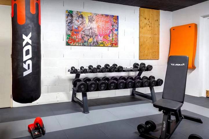 Chambre d’hôte pour 12 personnes, avec vue et jardin, animaux acceptés à Courchevel - 2