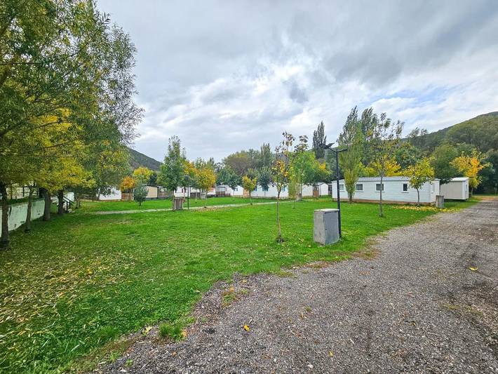 Location de vacances pour 6 personnes, avec jardin et piscine, animaux acceptés à Castiello de Jaca - 3