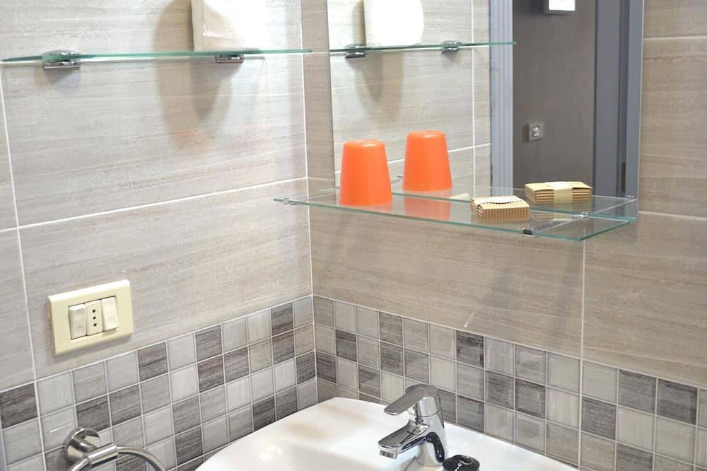 Entire apartment, Casa Junonia Apartments, with Balcony, Center A in La Trinchera, La Gomera