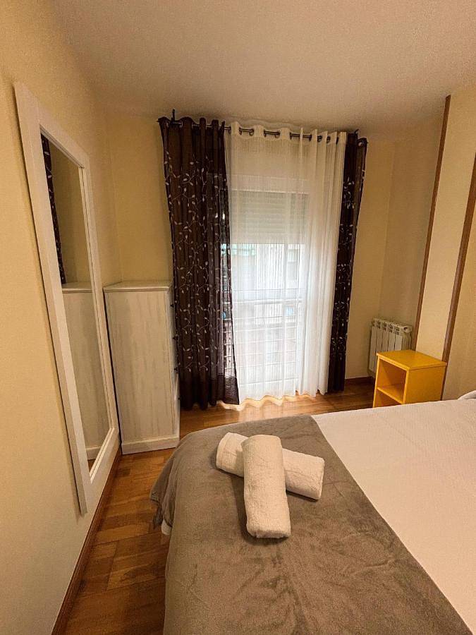 Gîte pour 7 personnes, avec vue et balcon dans O Pedrouzo - 4