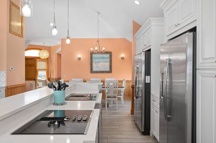 Vacation rental for 24 people, with terrace and hot tub in Outer Banks