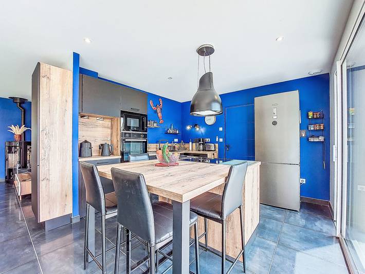 Location de vacances pour 6 personnes, avec jardin et terrasse à Le Tour-du-Parc - 4