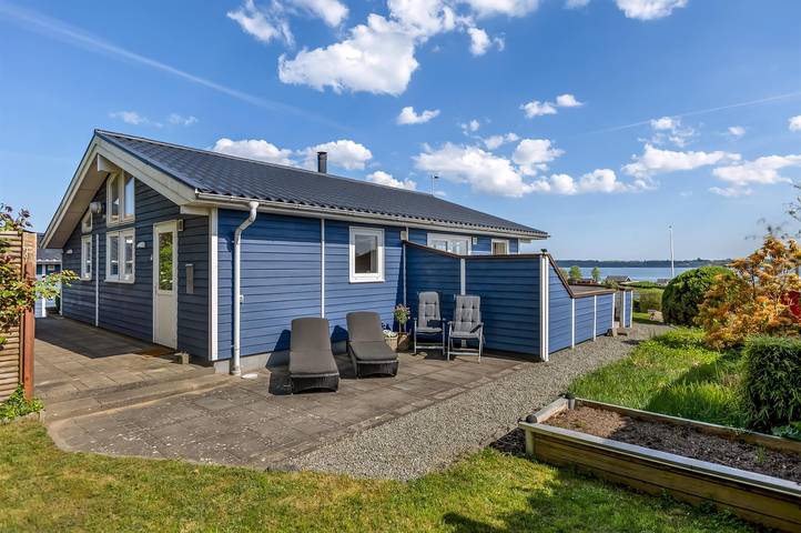 Ferienhaus für 4 Personen, mit Garten in Skarrev