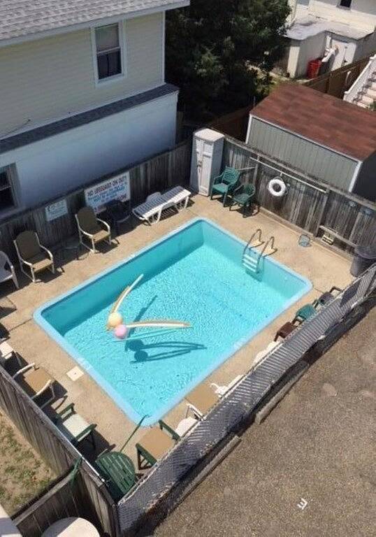 Ganze Wohnung, Fantastic 2 Br 2 Blocks to beach pool balcony in Toms River, Ocean County