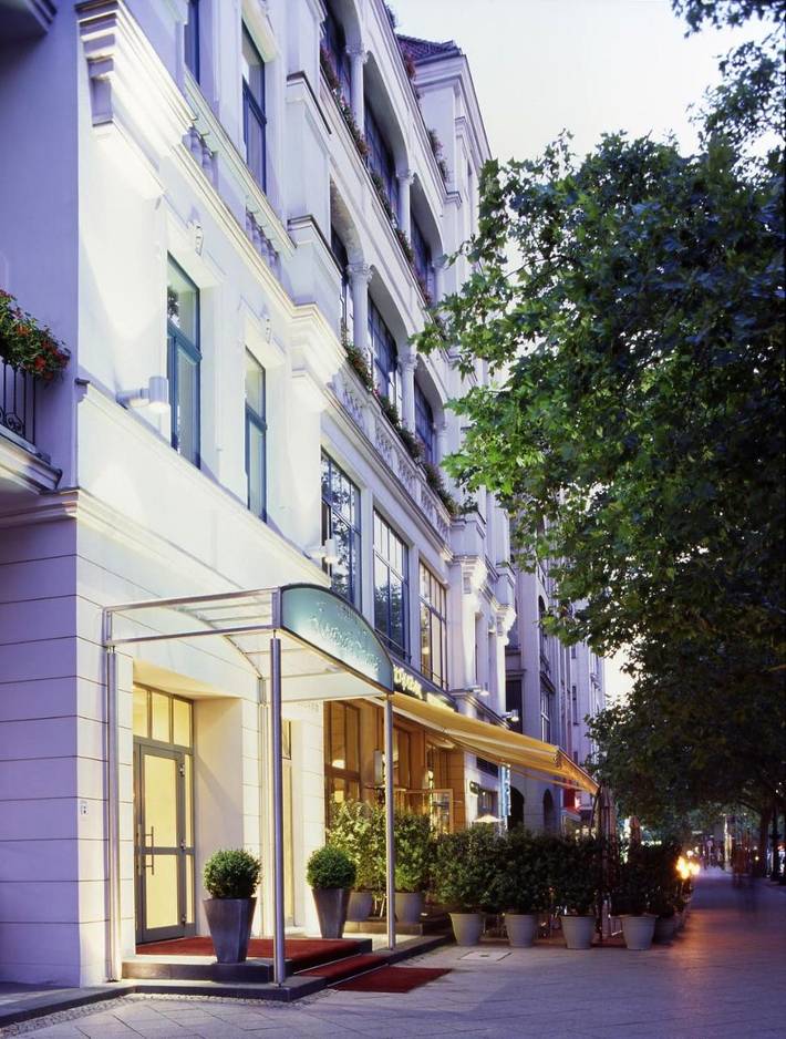 Hotel für 10 Personen, mit Garten und Sauna sowie Terrasse in Wilmersdorf Berlin - 3