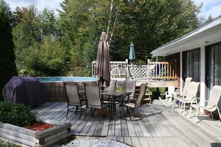 Lodge for 20 people, with hot tub in Vermont