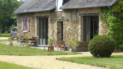 Chambre d’hôte pour 2 personnes, avec jardin à Ménil