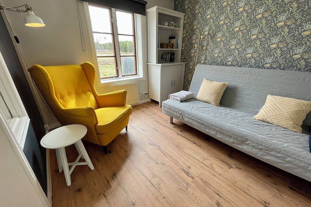 Valstabacken -charming countryside cottage in peaceful Swedish nature in Sala, Västmanland