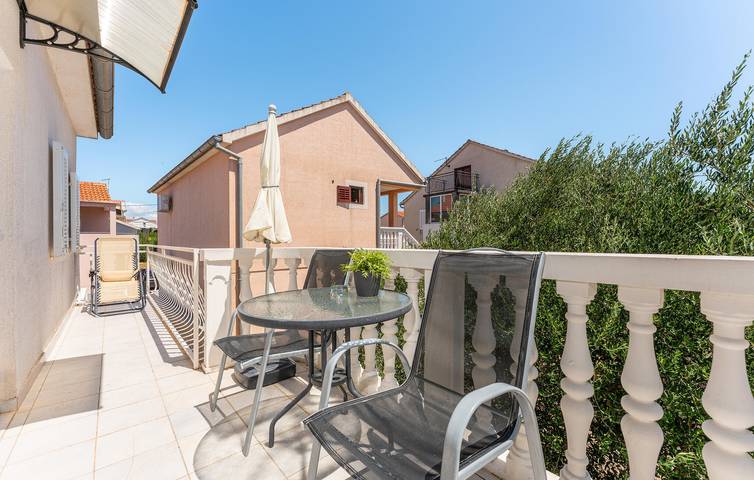 Ferienwohnung für 2 Personen, mit Terrasse in Biograd na Moru - 3