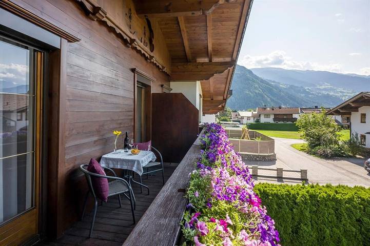 Ferienwohnung für 5 Personen, mit Balkon in Uderns - 2