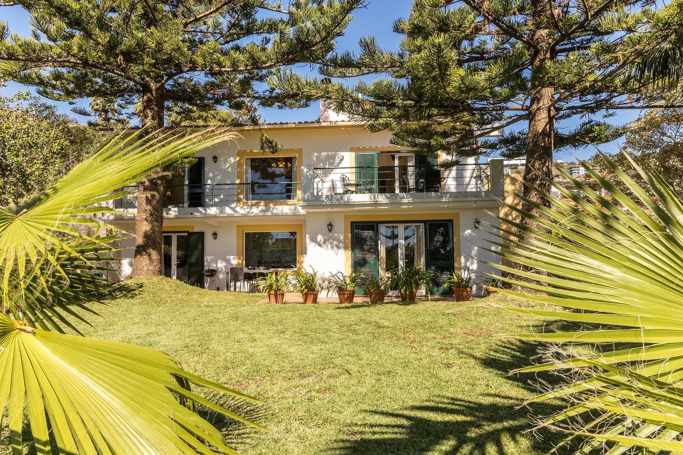 Apartment for 4 People in Caniço, Madeira