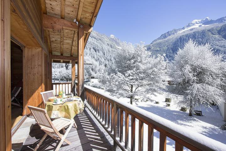 Chalet pour 6 personnes, avec balcon, adapté aux familles dans Argentière