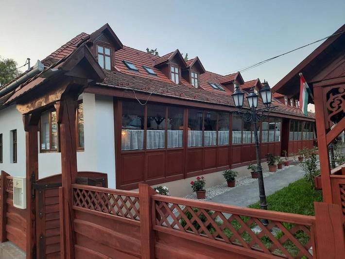 Chambre d’hôte pour 2 personnes, avec jardin, animaux acceptés à Dömsöd