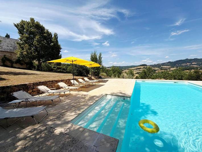 Maison de vacances pour 8 personnes, avec Terrasse et Jardin ainsi que Piscine et Vue