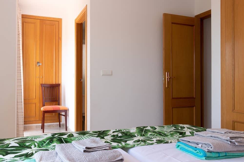 Casa La Rosaleda, stunning view, 2 pools, free wifi in Muchamiel, Costa Blanca