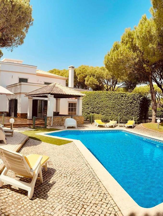 Casa de férias para 10 pessoas, com Varanda e Terraço e ainda Jardim and Piscina em Castro Marim