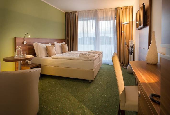 Kurhotel Pyramide Sibyllenbad - Doppelzimmer in Neualbenreuth, Ostbayern