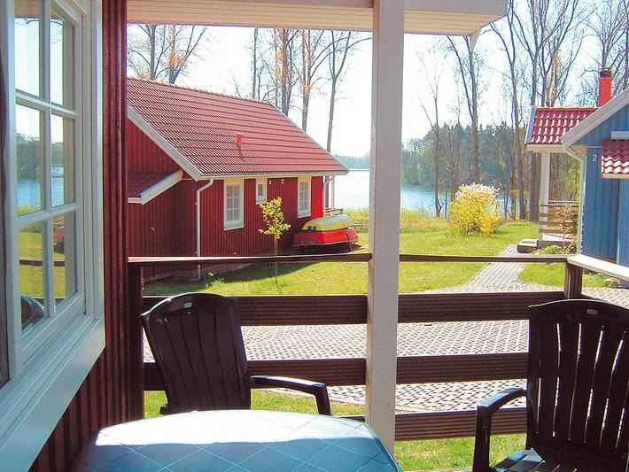Ferienhaus für 4 Personen, mit Terrasse und Sauna in Mecklenburgische Seenplatte - 2