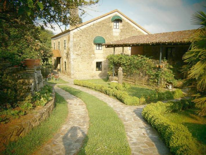 Casa rural para 3 personas, con Terraza además de Jardín y Vistas en Provincia de Pontevedra