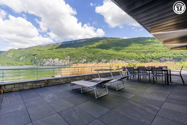 Gîte pour 6 personnes, avec Balcon et Terrasse à Brison-Saint-Innocent
