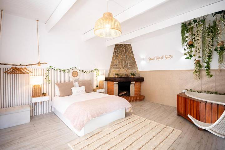 Location de vacances pour 2 personnes, avec jacuzzi dans Melres - 2