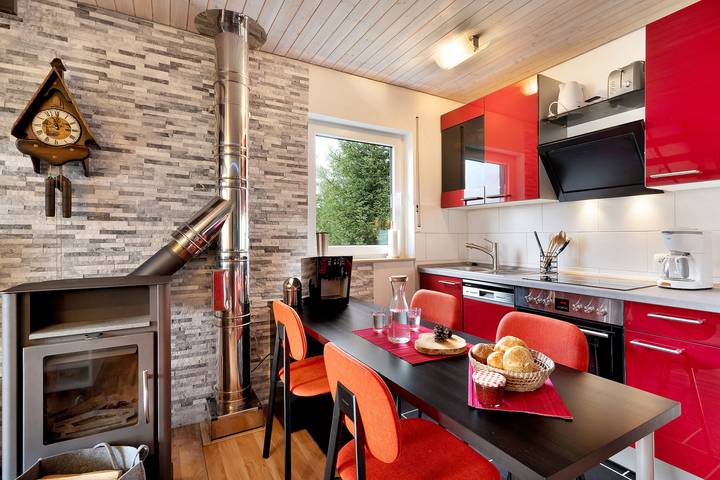 Ganze Wohnung, Ferienwohnung 'Klug' mit Bergblick, privater Terrasse und Wlan in Schonach ort, Schonach im Schwarzwald