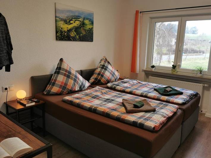 Ferienhaus für 4 Personen, mit Garten und Terrasse sowie Ausblick, mit Haustier in Rock am Ring