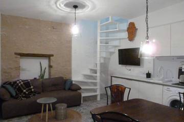 Location de vacances pour 4 personnes, avec jardin à Poitiers