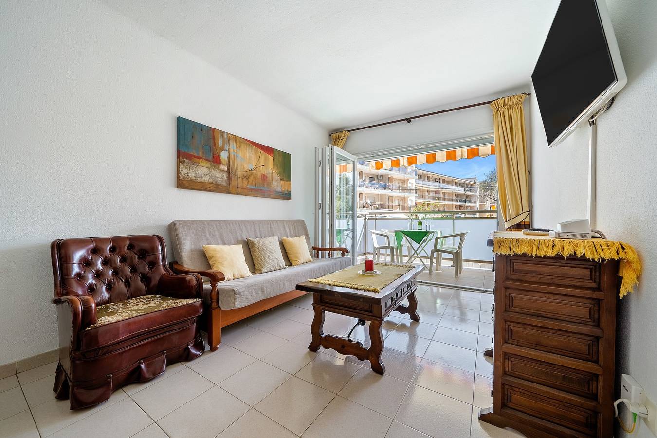 Ganze Wohnung, Apartment "Playa Dorada B106" nahe dem Strand mit Balkon, Klimaanlage & Wlan in Vilafortuny, Cambrils