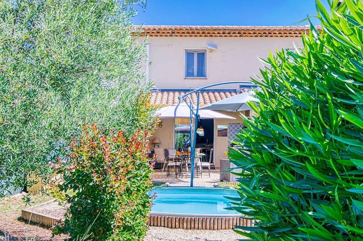 Casa de vacaciones para 4 personas, con jardín y piscina - 1