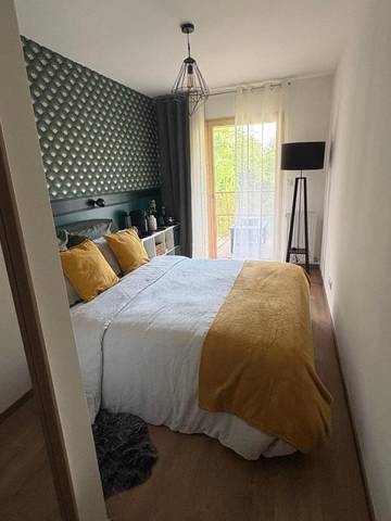 Gîte pour 2 personnes, avec vue et balcon à Trévoux