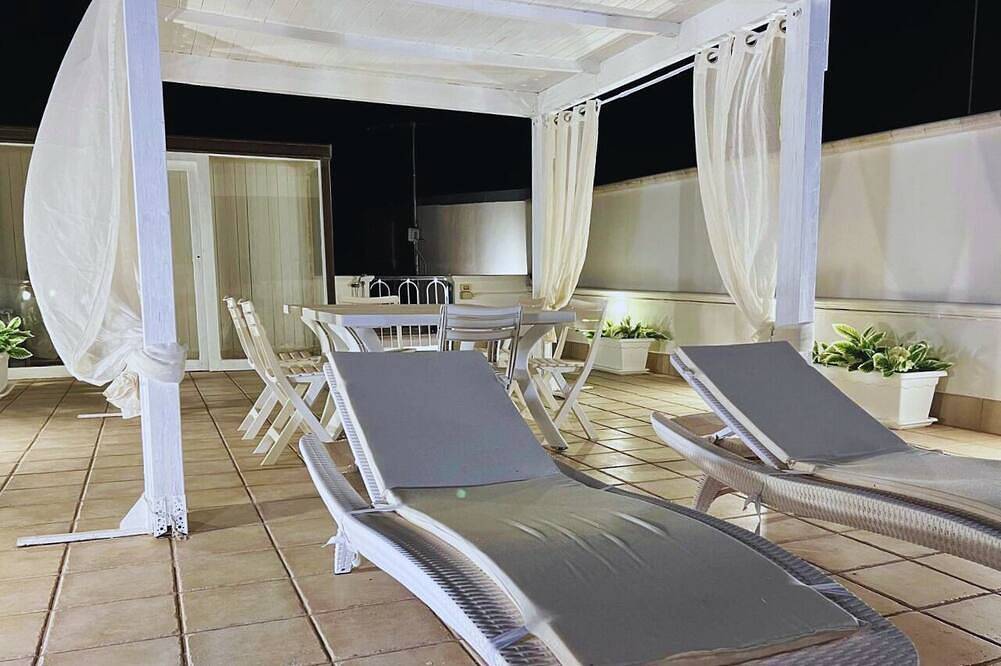Appartamento intero, Maison Sur Mer - Saline dei Monaci - Casa a 50 metri dal mare nel Salento . in Specchiarica, Manduria