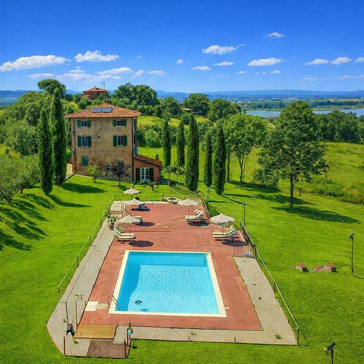 Maison d’hôte pour 3 personnes, avec jardin ainsi que piscine et jacuzzi à Castiglione del Lago